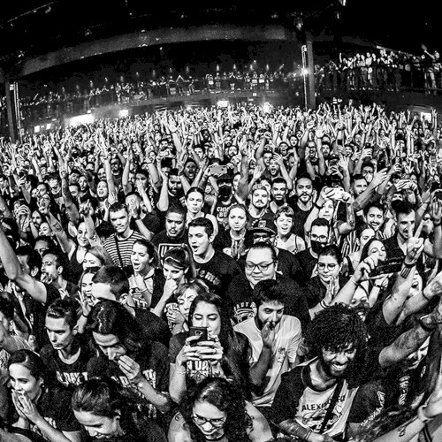 Accidents (live in Rio de Janeiro, Brazil 2022) by Alexisonfire single cover art