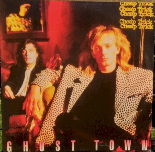 Cheap Trick 的 Ghost Town 單曲 封面