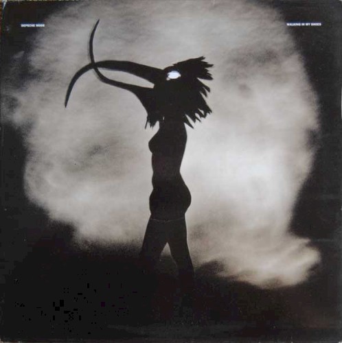 Depeche Mode 的 Walking in My Shoes 单曲封面
