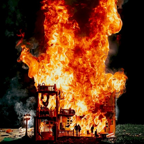 Portada del sencillo Burn de Drop Dead Gorgeous