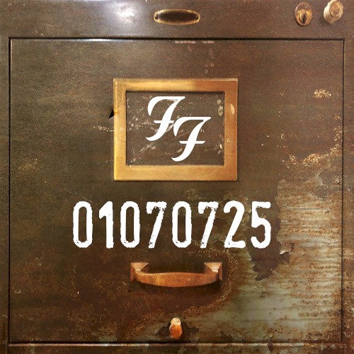 01070725 by Foo Fighters EP cover art