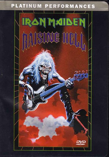 Iron Maiden 的 Raising Hell 專輯 封面