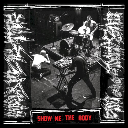 Portada del álbum Live & Loose in the USA de Show Me The Body