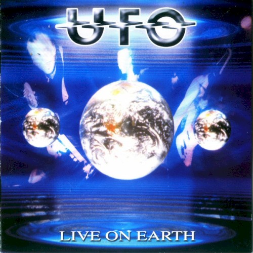 UFO 的 Live on Earth 專輯 封面