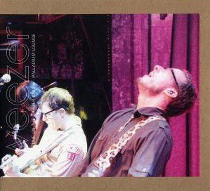 Weezer 的 Live on the Weezer Cruise 专辑封面